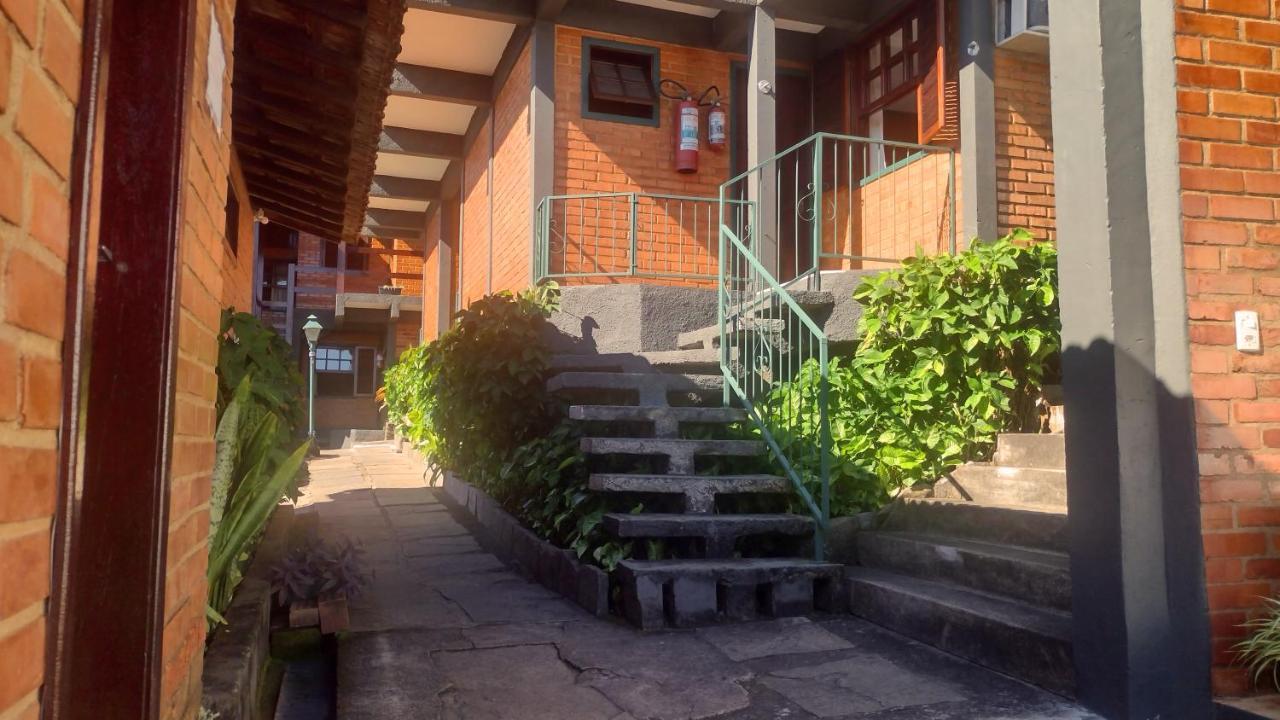 Pousada Vale Das Palmeiras Vassouras Exterior foto